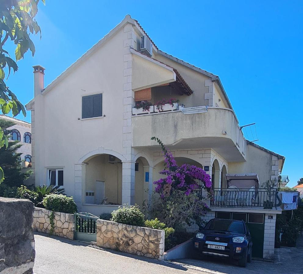 סופטאר Apartmani Fani מראה חיצוני תמונה
