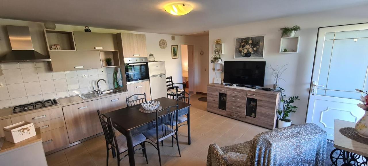סופטאר Apartmani Fani מראה חיצוני תמונה
